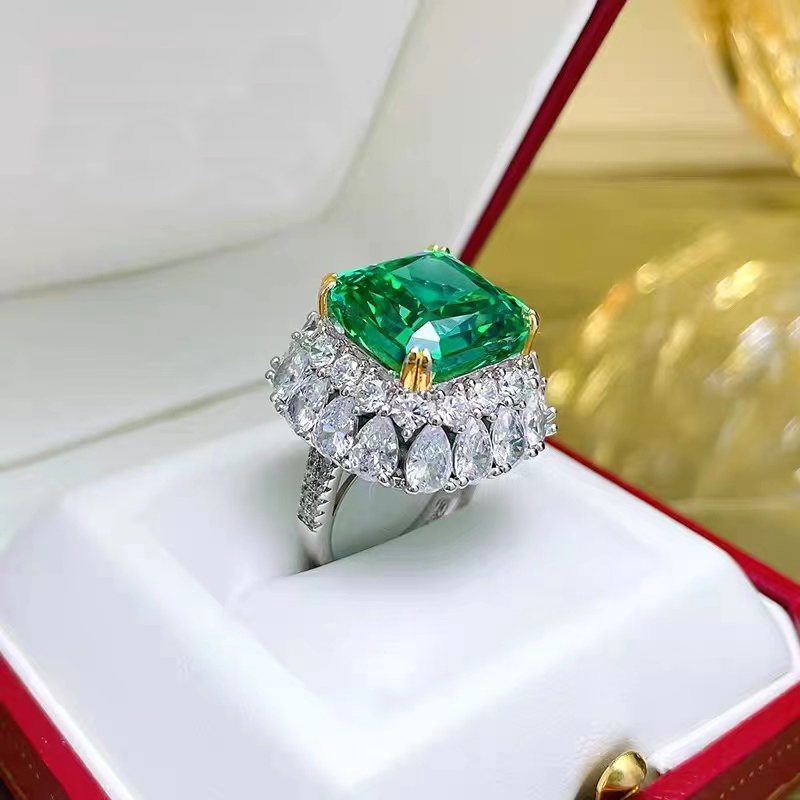 Man-made Emerald Gemstone Ring RTB066