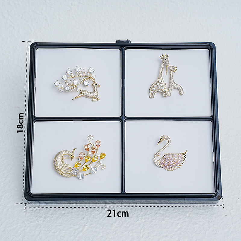 Brooch in packing box wholesale BBR001-2X2
