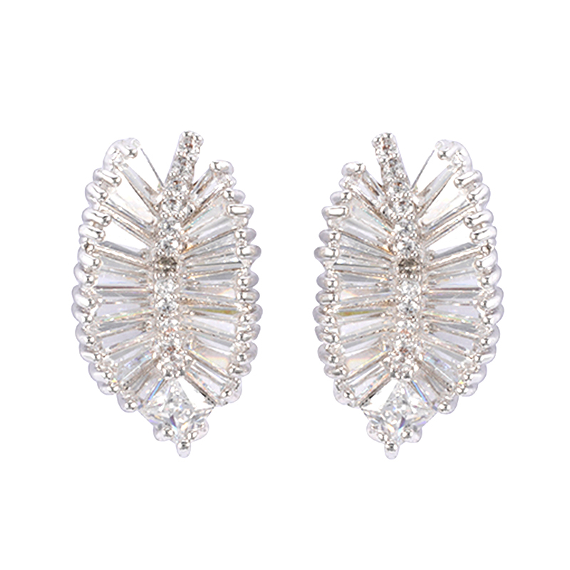 In-stock vertebra cubic zirconia earring