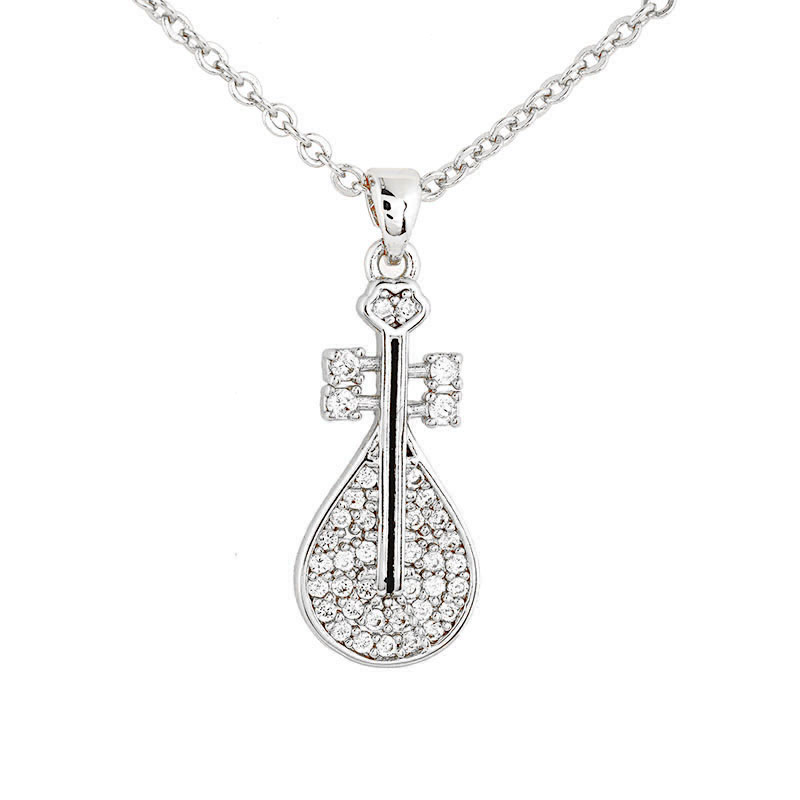 Zirconia Pipa Pendant Necklace