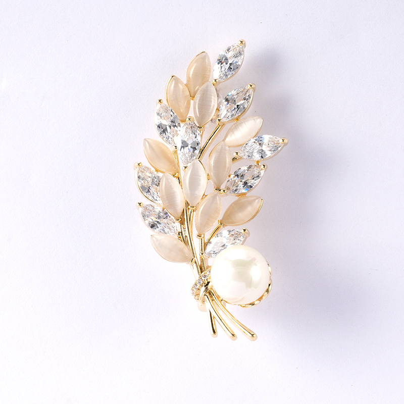 Moon Stone Brooch Pearl Decor $5.2-5.7