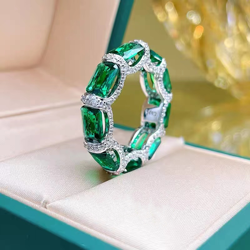 New Style Emerald Gemstone Ring RTB001