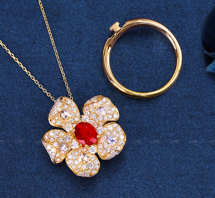Red Gemstone Flower Pendant Necklace and Ring Set STB027
