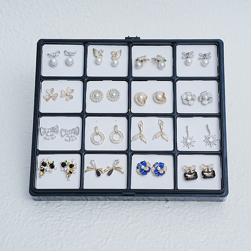 Earring in packing box wholesale BE005-4X4