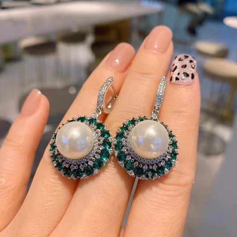 Green Gemstone White Big Pearl Drop Earrings ETB018