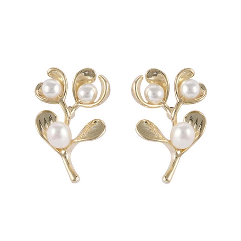 In-stock Matte Gold Plated Pearl Earrings