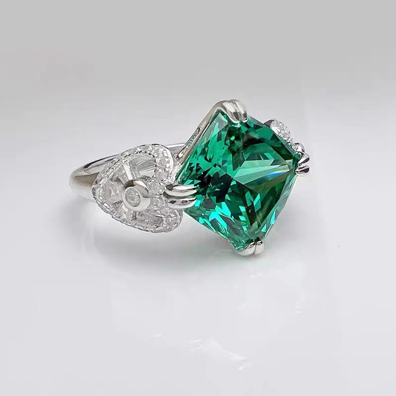 Fashion Green Gemstone Ring RTB067