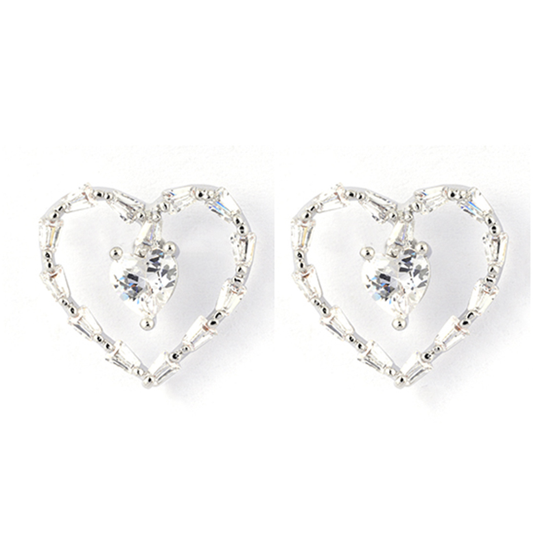 In-stock Sweet Heart Earrings