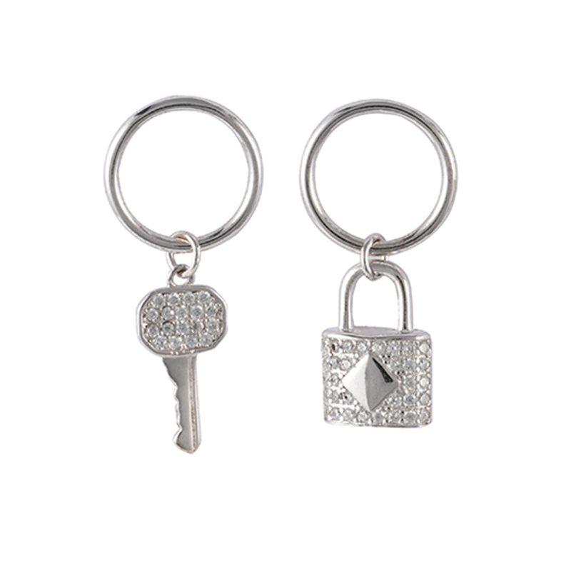 In-stock Lock And Key Earrings $1.4_$1.7