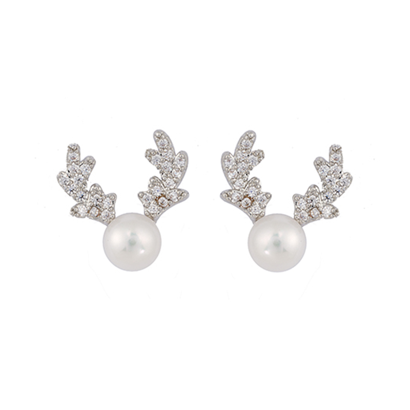 Antelope Earrings Negotiable $1.7-2.1