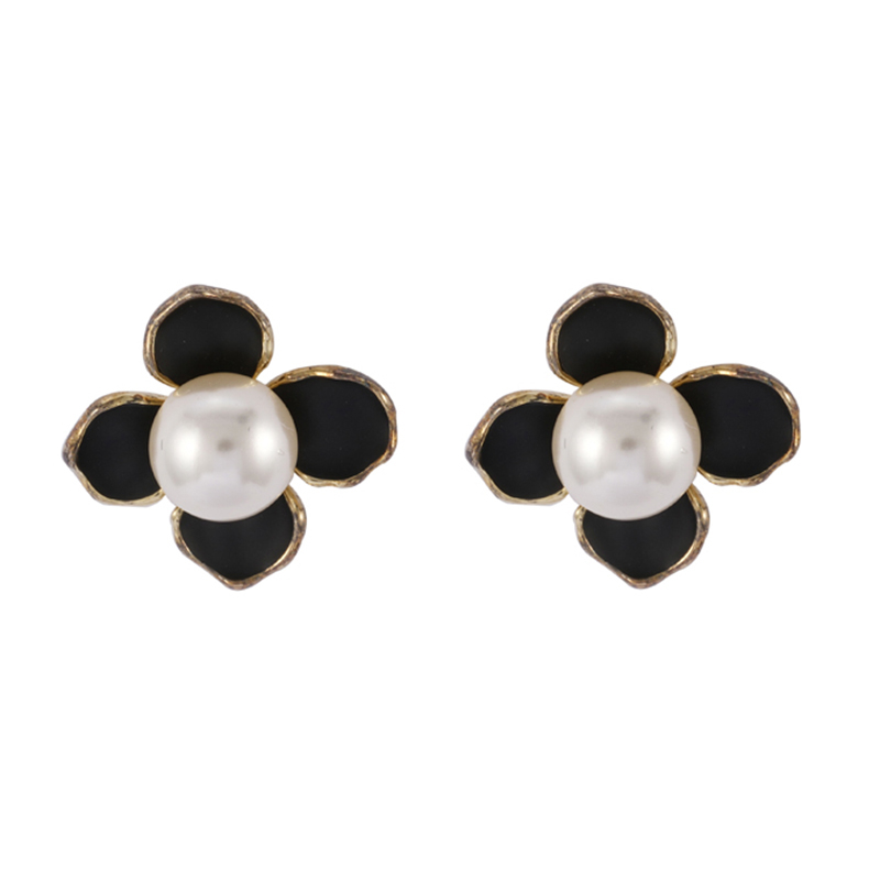 Flower Pearl Studs Negotiable $1.51-1.81