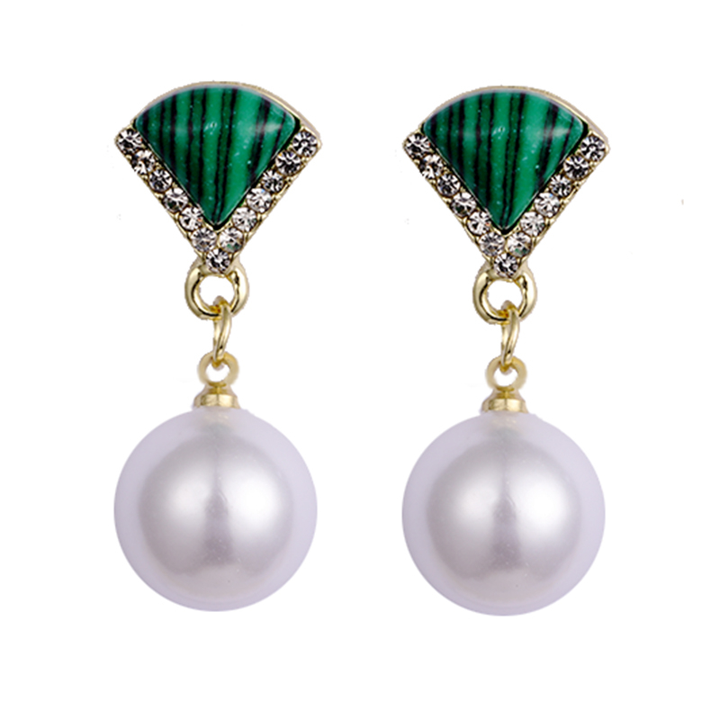 Pearl Fan Earrings$0.7~1.2