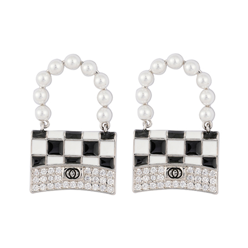 Handbag Pearl Earrings negotiable price $3.08-3.58