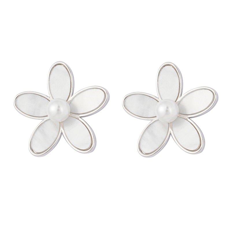 In-stock Pearl Earrings