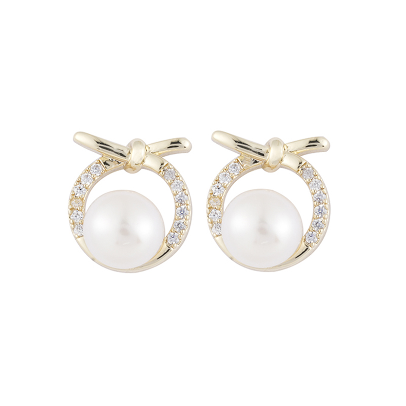 Gift of Pearl Studs $1.6-1.91