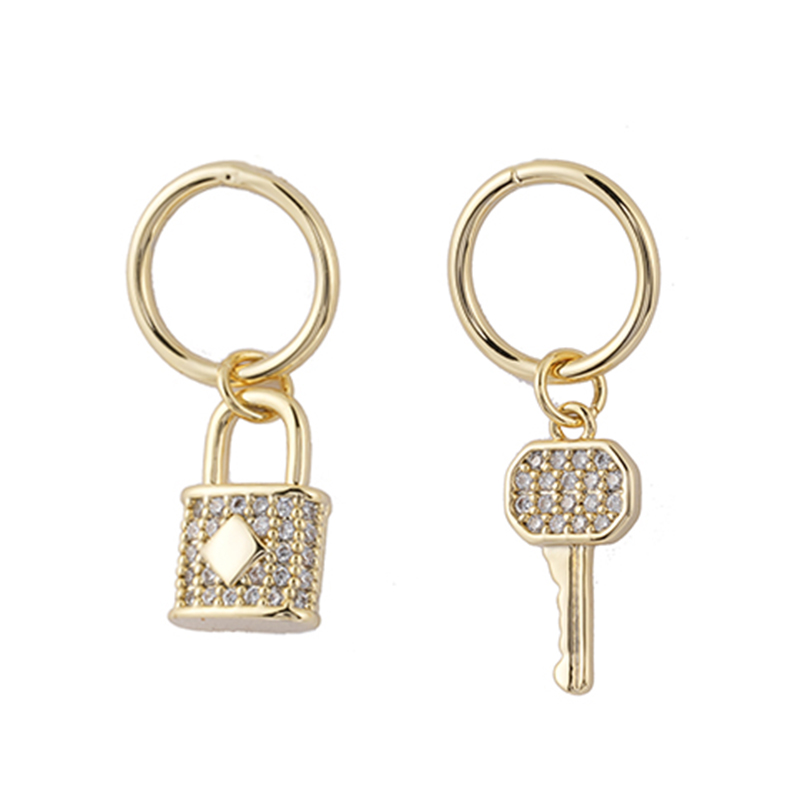 In-stock Lock And Key Earrings $1.4_$1.7